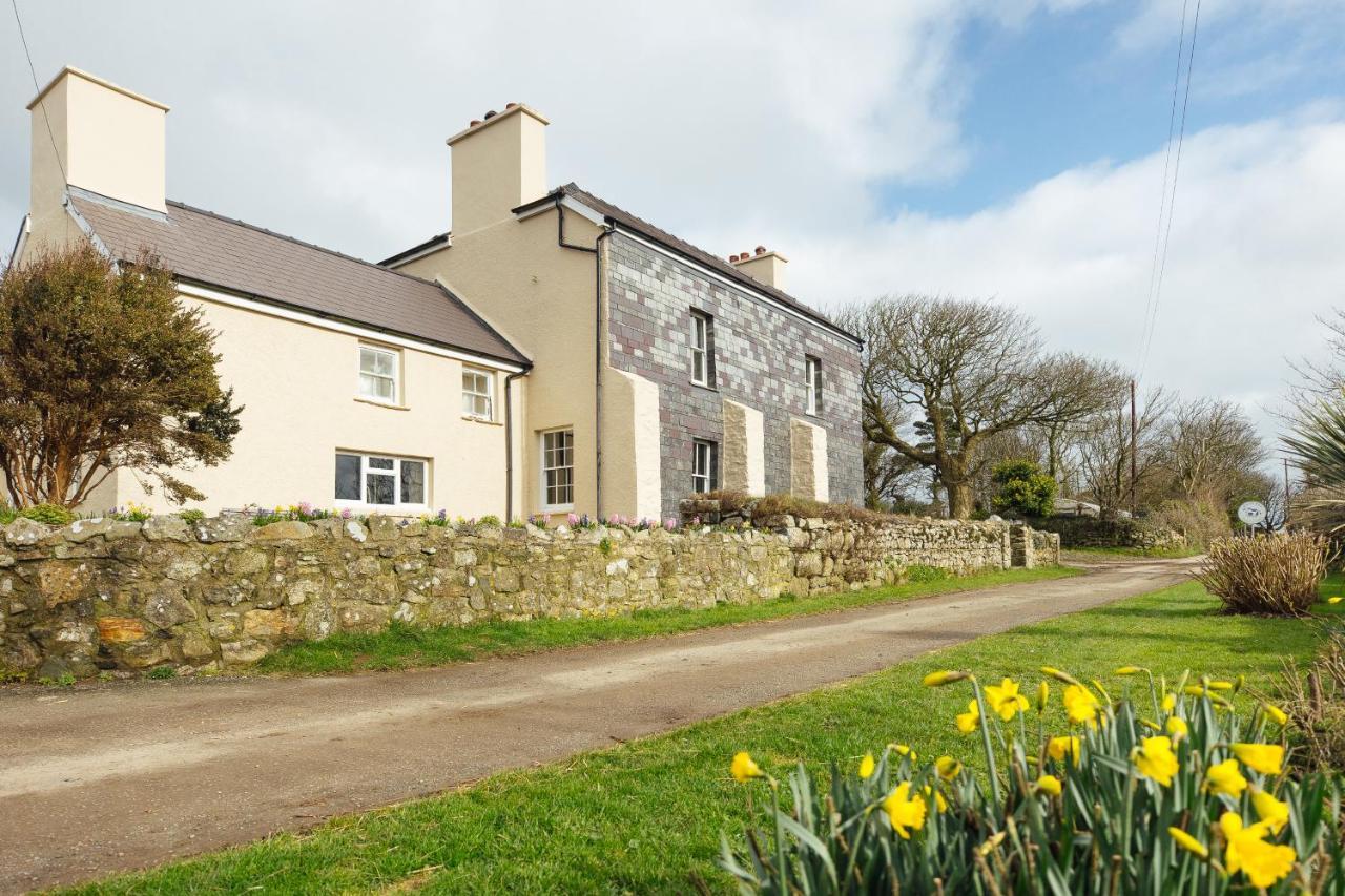 Penrhiw Farm B & B Goodwick ภายนอก รูปภาพ