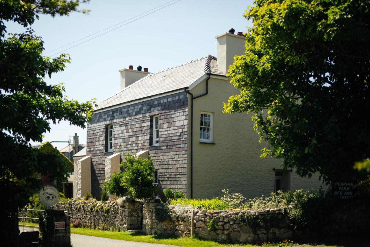 Penrhiw Farm B & B Goodwick ภายนอก รูปภาพ